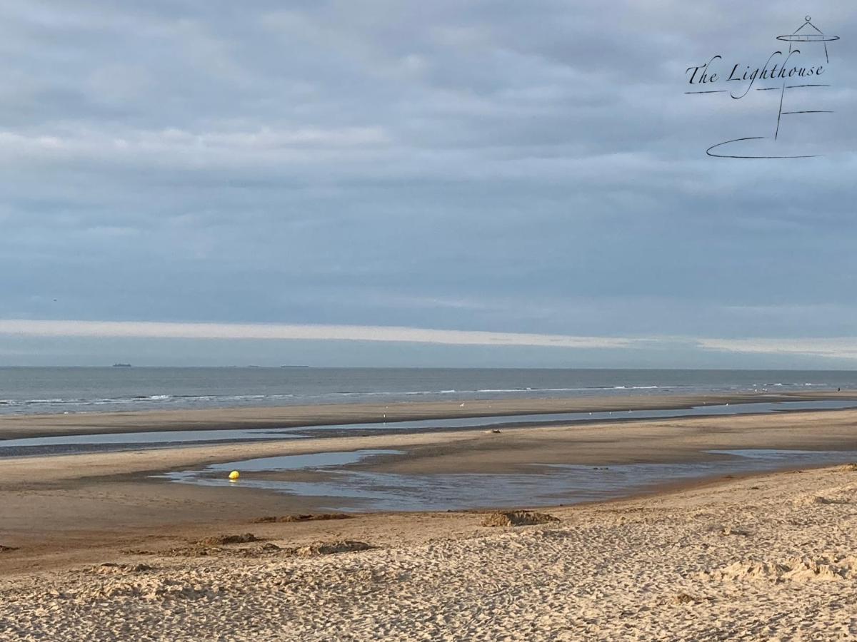 Appartement The Lighthouse De Haan Bagian luar foto